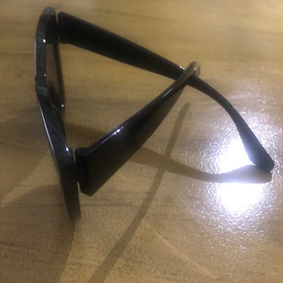 Pereless Cat-eye sunglasses - Picture 2 of 4